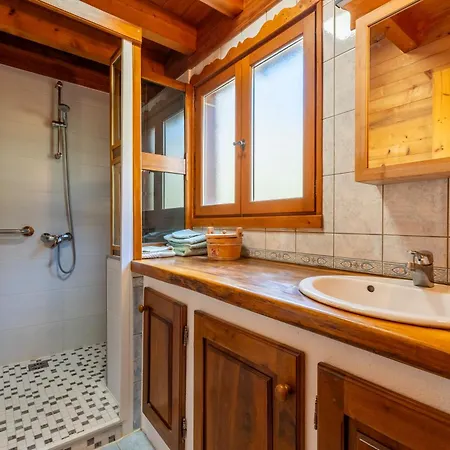 Cosy - 8 Pers, Outdoors & Mountain View Chalet
